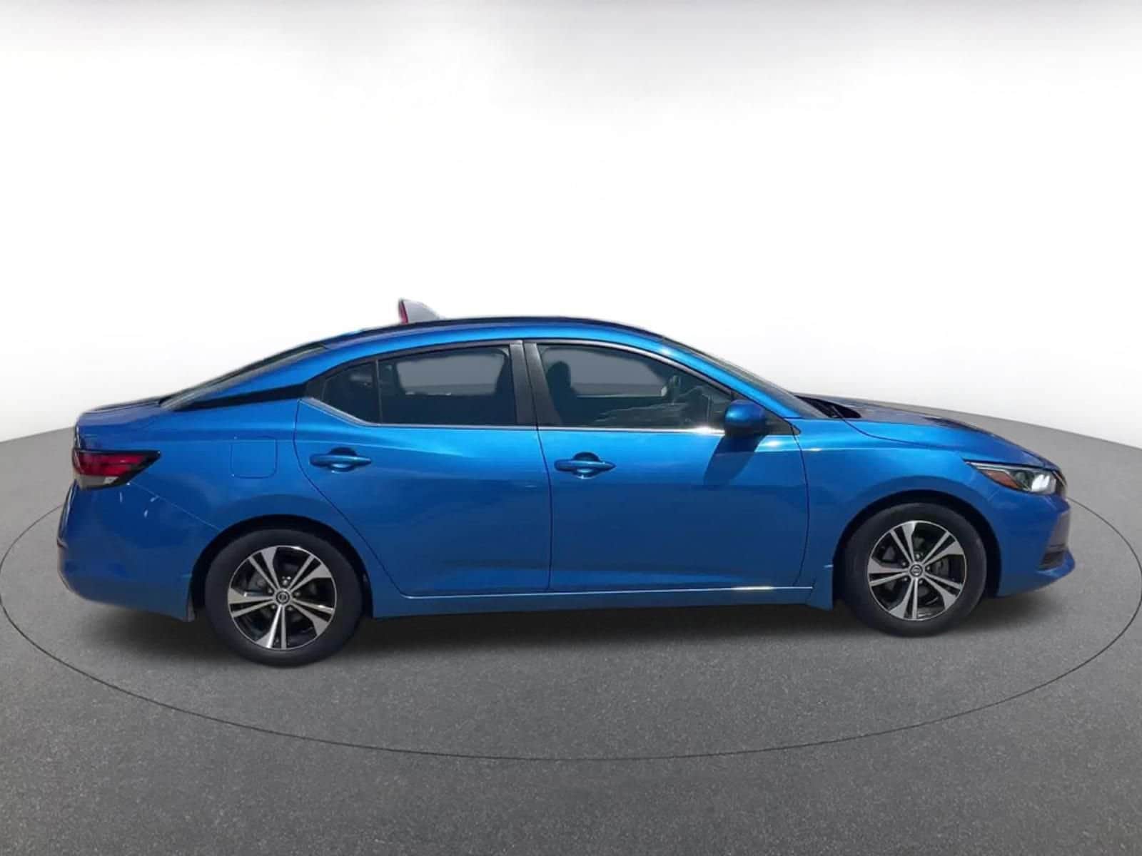 Thumbnail: 2021 Nissan Sentra - 16