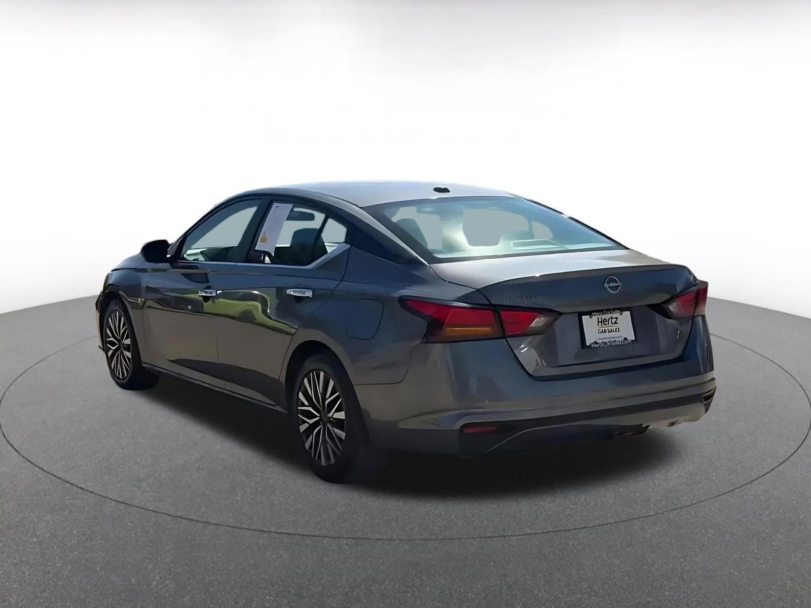 Thumbnail: 2025 Nissan Altima - 11