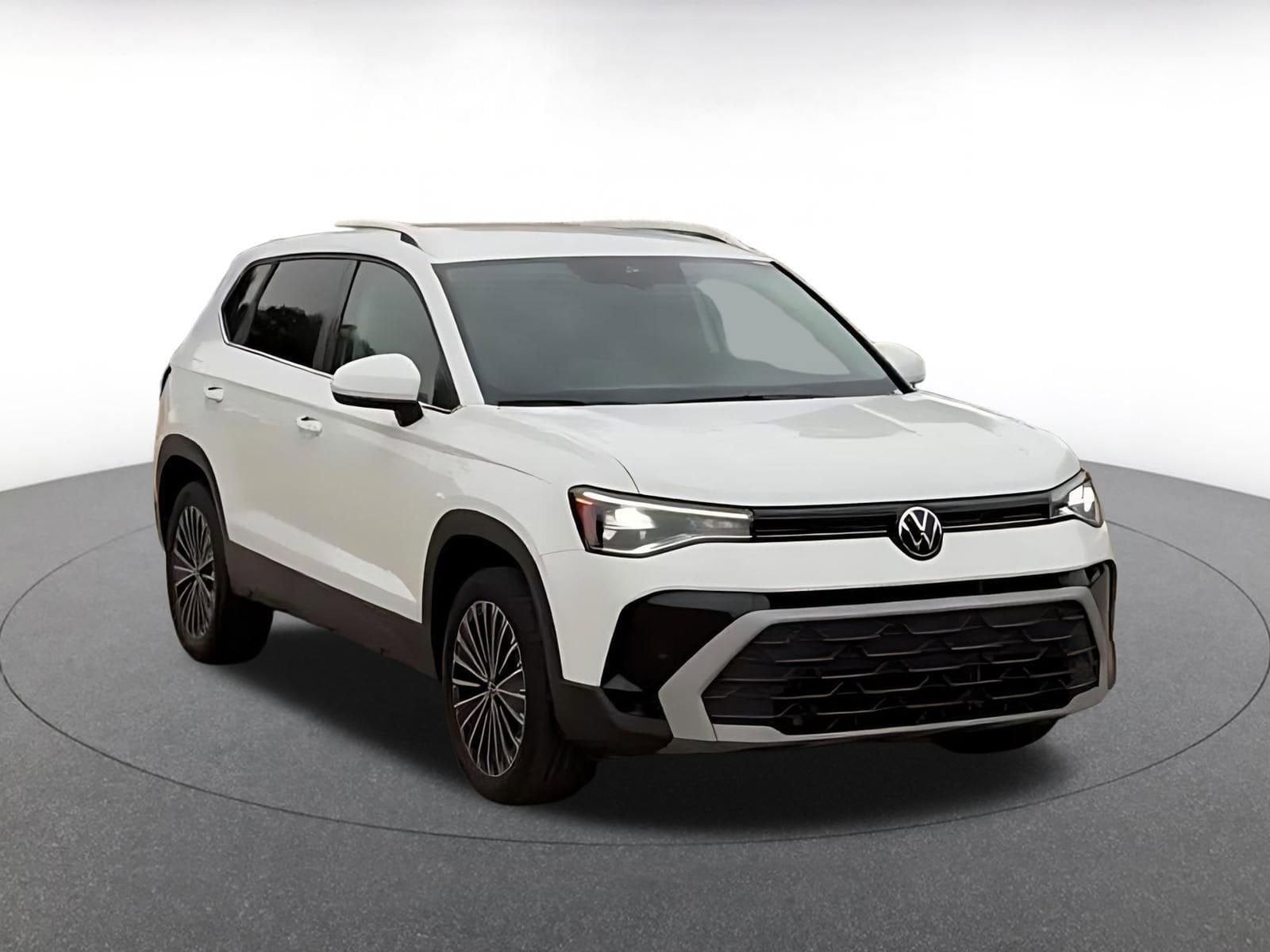 Thumbnail: 2025 Volkswagen Taos - 3
