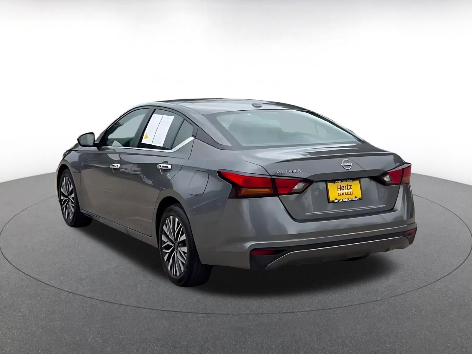 Thumbnail: 2025 Nissan Altima - 11