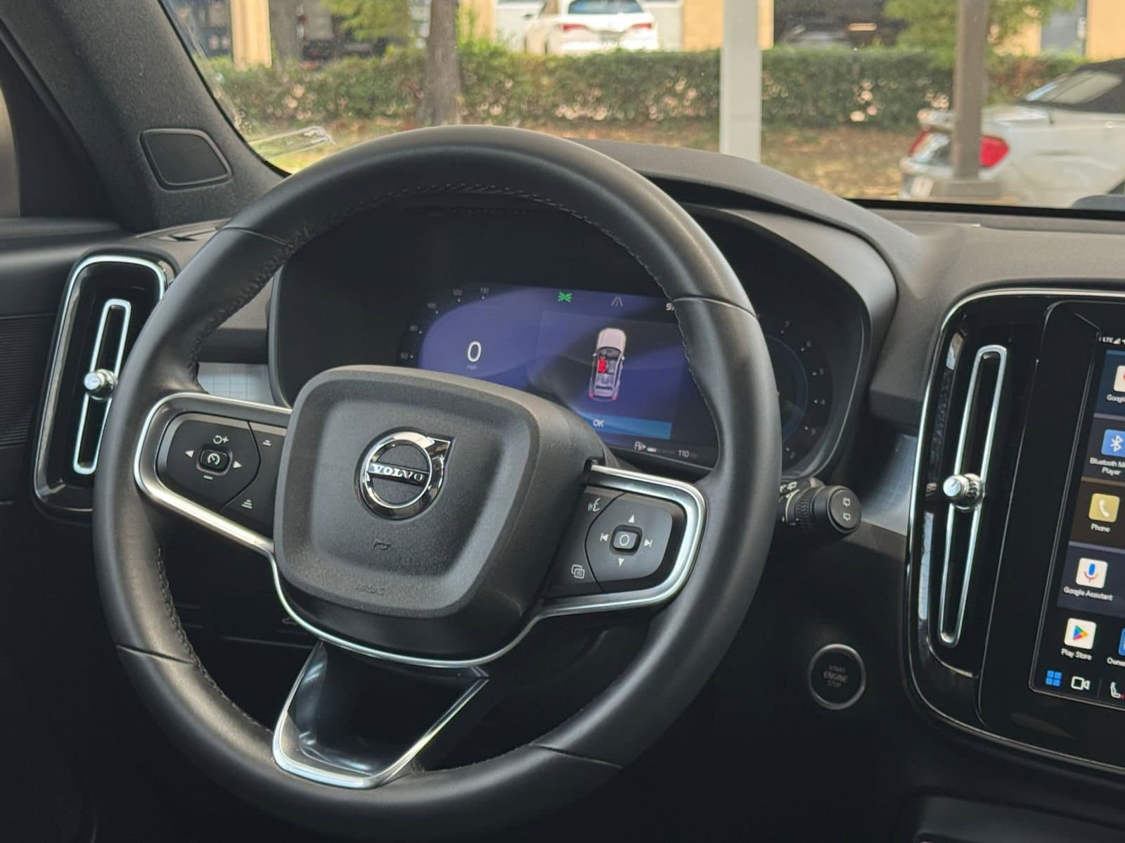 Thumbnail: 2024 Volvo XC40 - 34
