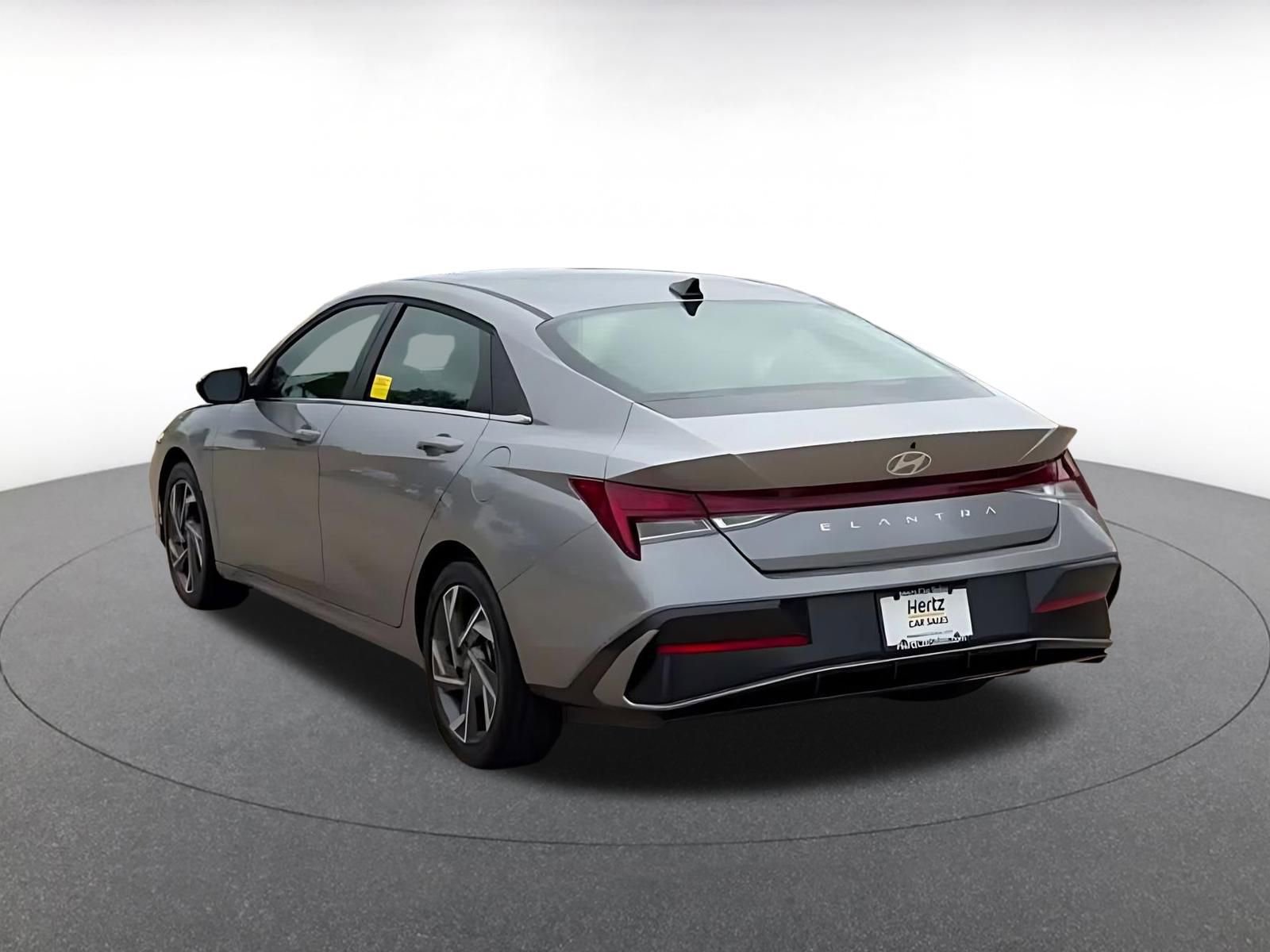 Thumbnail: 2025 Hyundai Elantra - 11