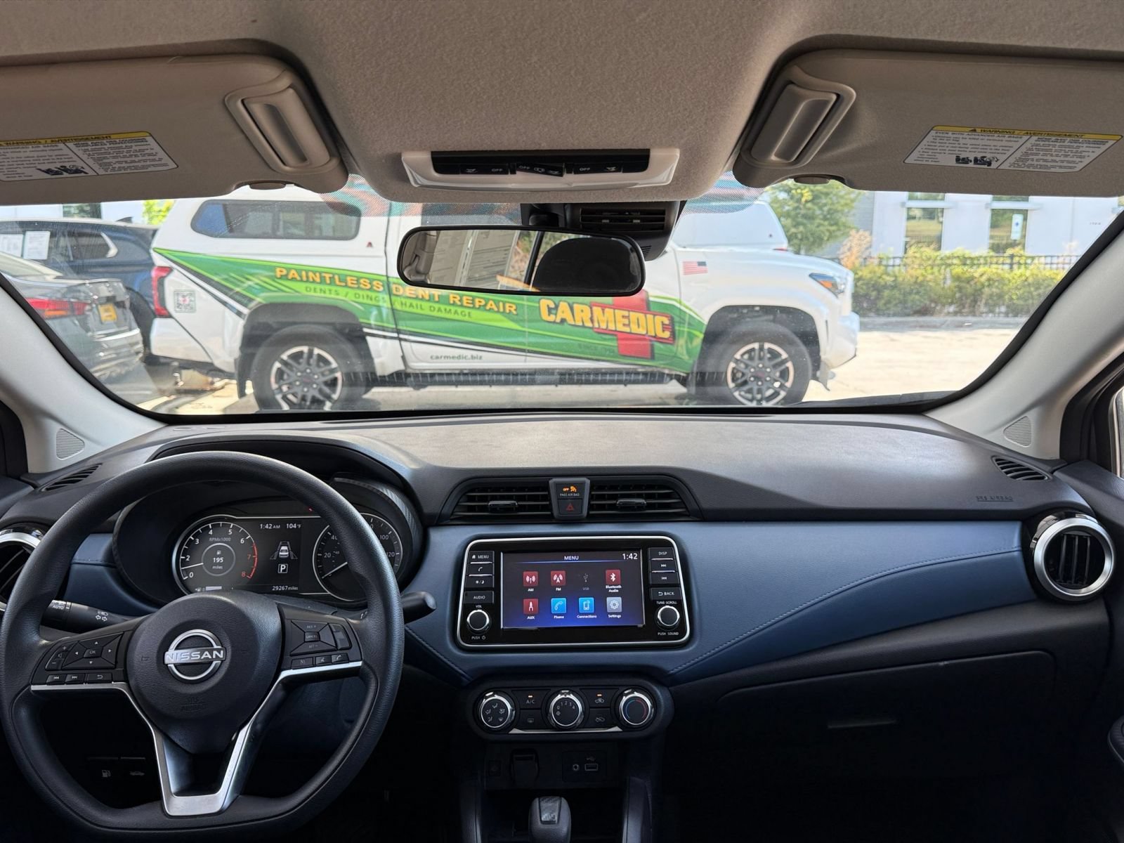 2025 Nissan Versa Sedan SV - Photo 28