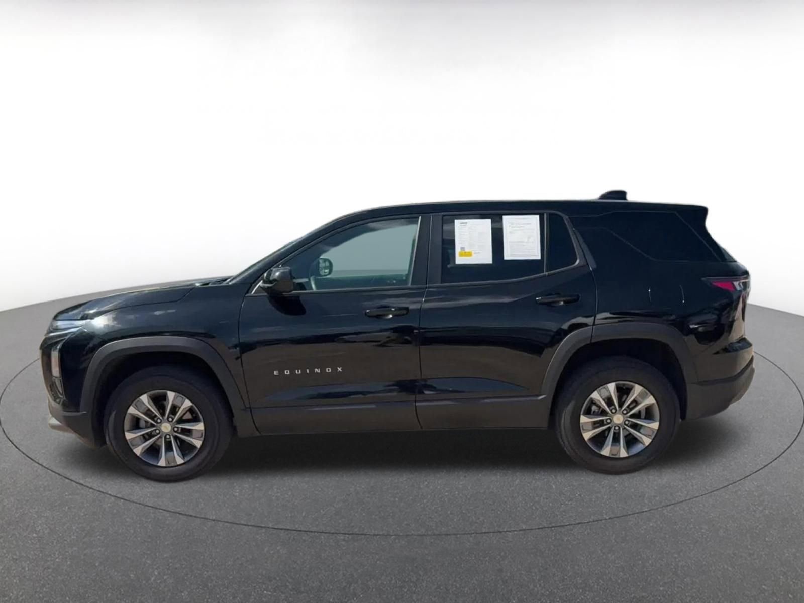 Thumbnail: 2025 Chevrolet Equinox - 9