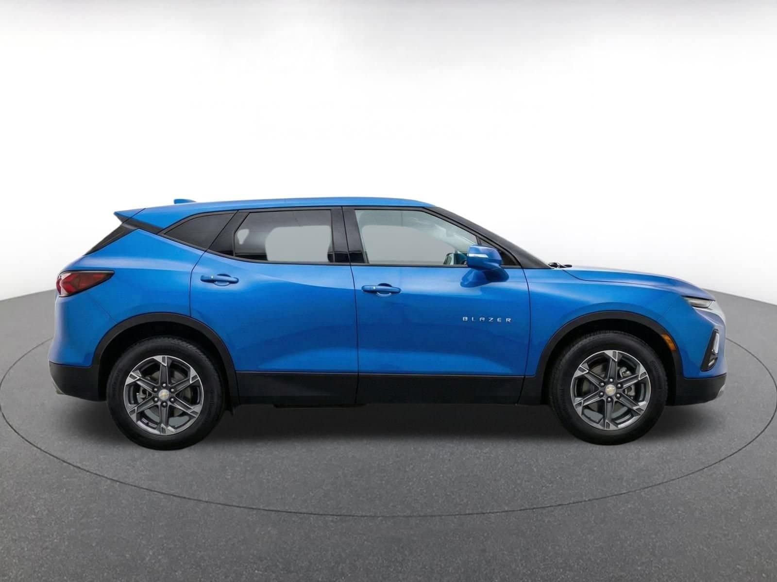 Thumbnail: 2026 Chevrolet Blazer - 10