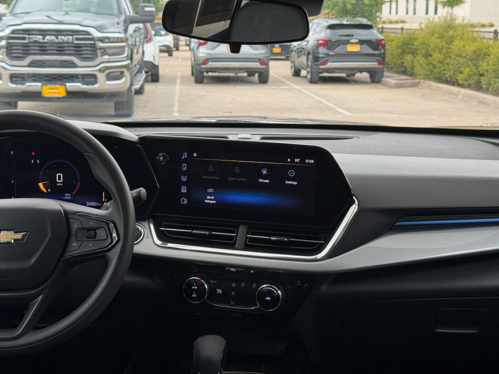 Thumbnail: 2025 Chevrolet Trax - 16