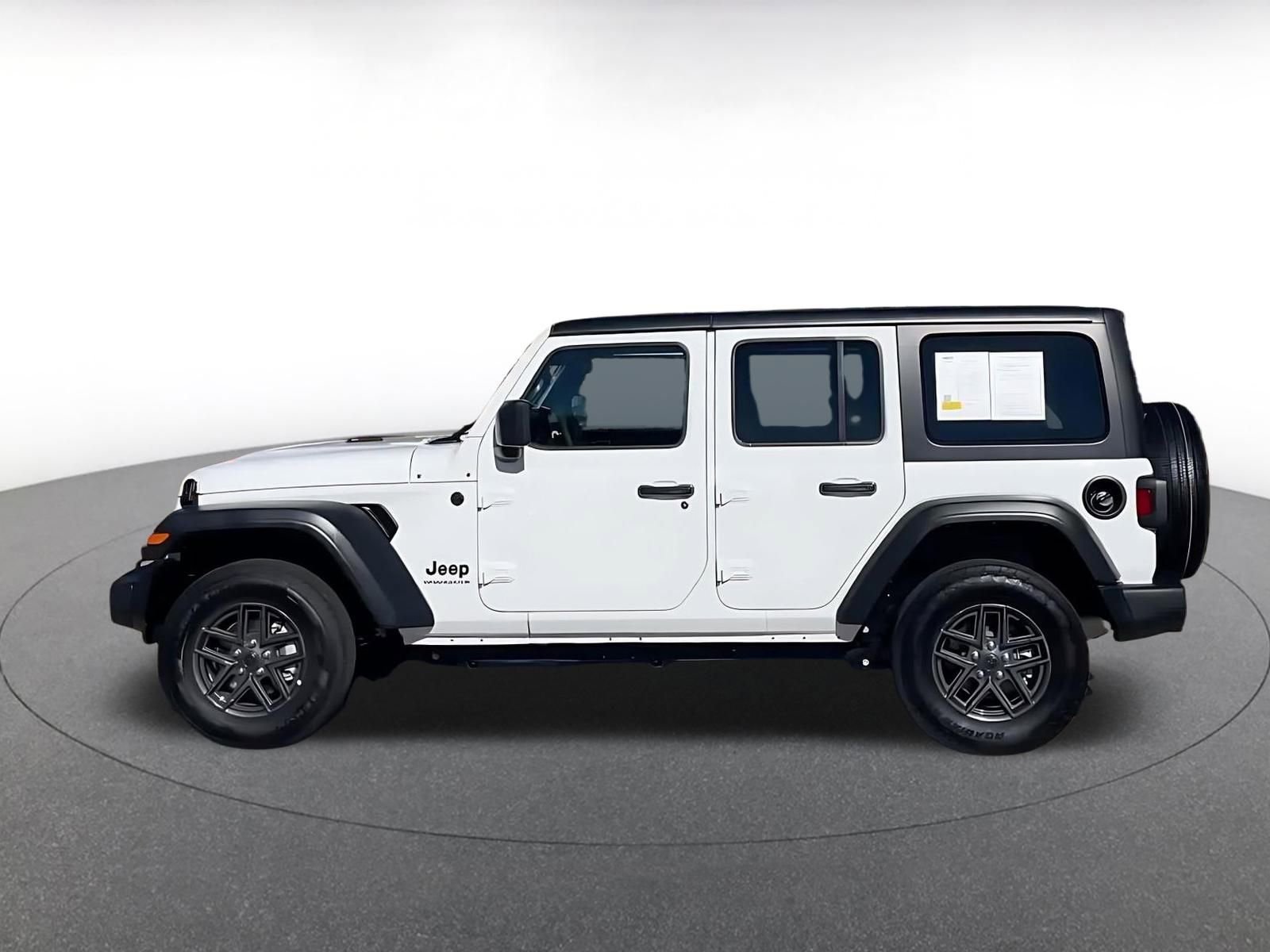 Thumbnail: 2025 Jeep Wrangler - 8