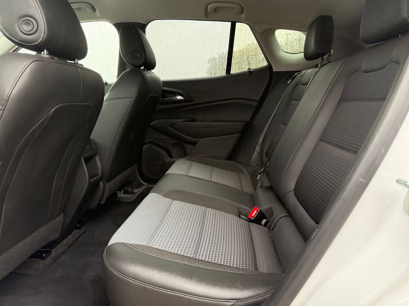 Thumbnail: 2025 Chevrolet Trax - 25