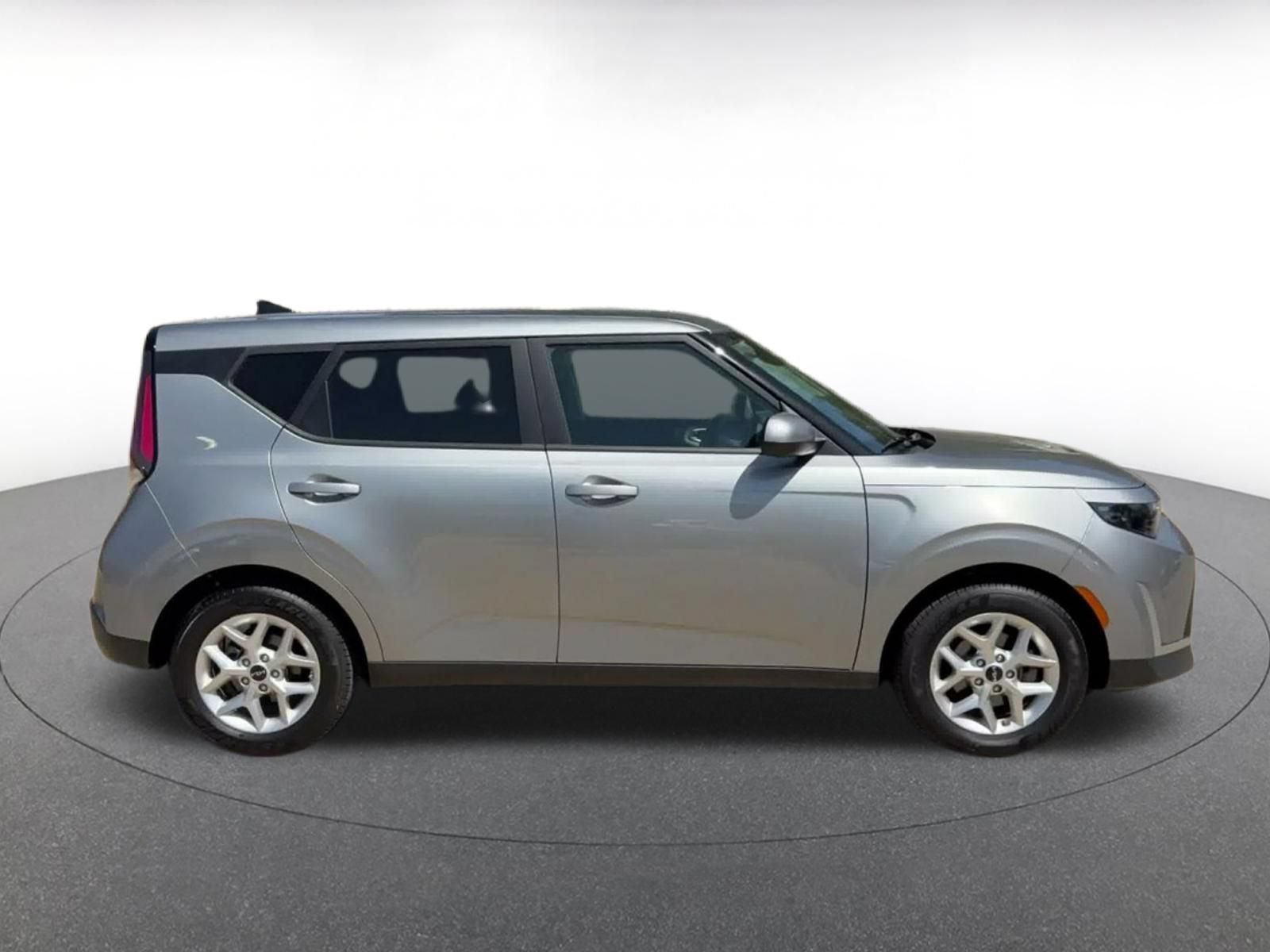Thumbnail: 2025 Kia Soul - 15