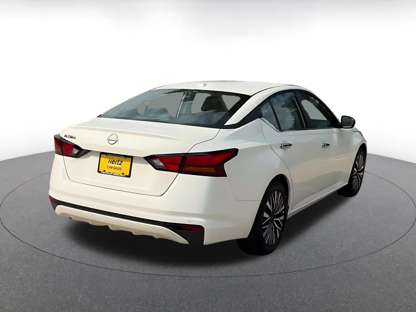 Thumbnail: 2025 Nissan Altima - 13