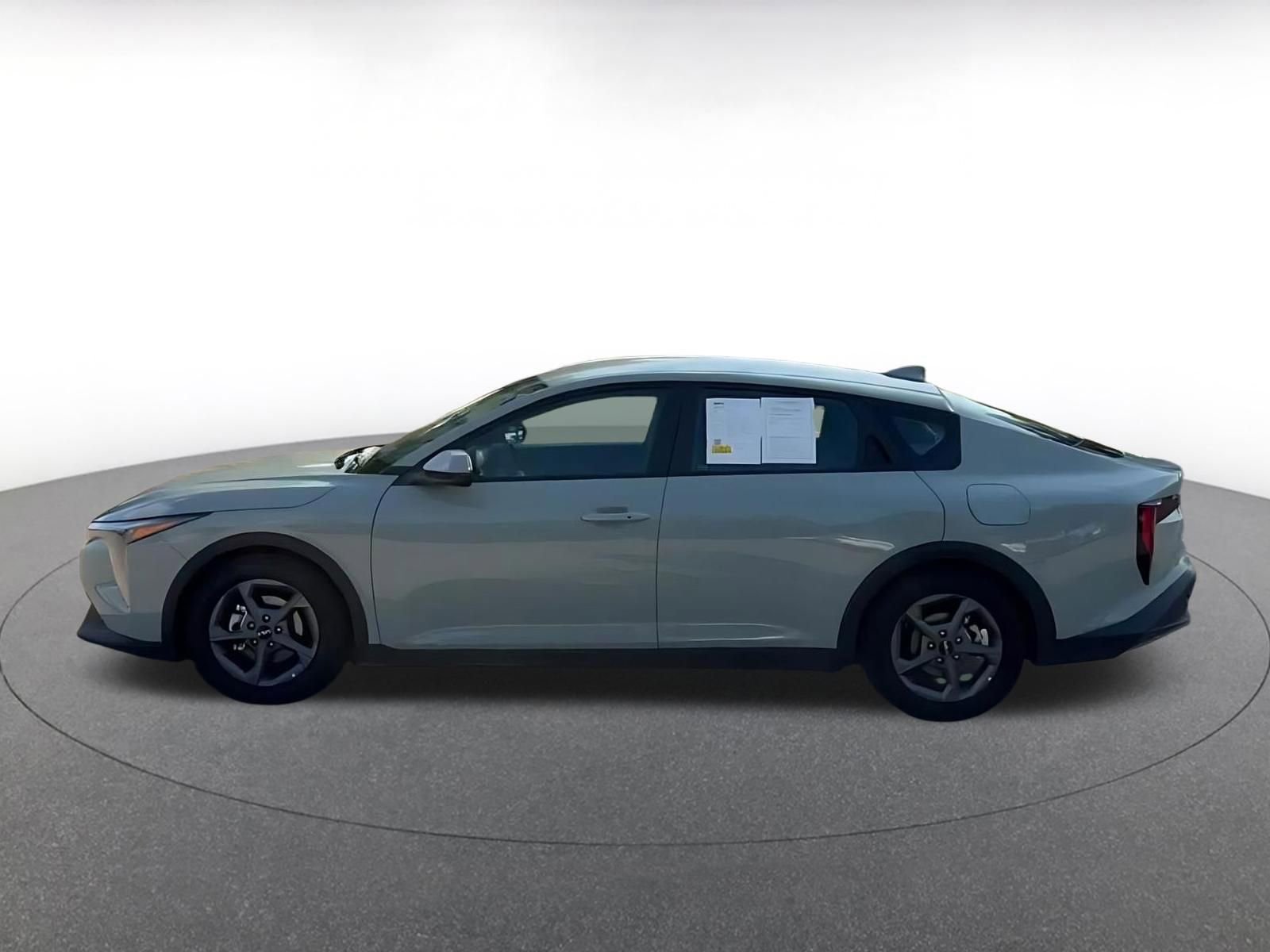 Thumbnail: 2025 Kia K4 - 9