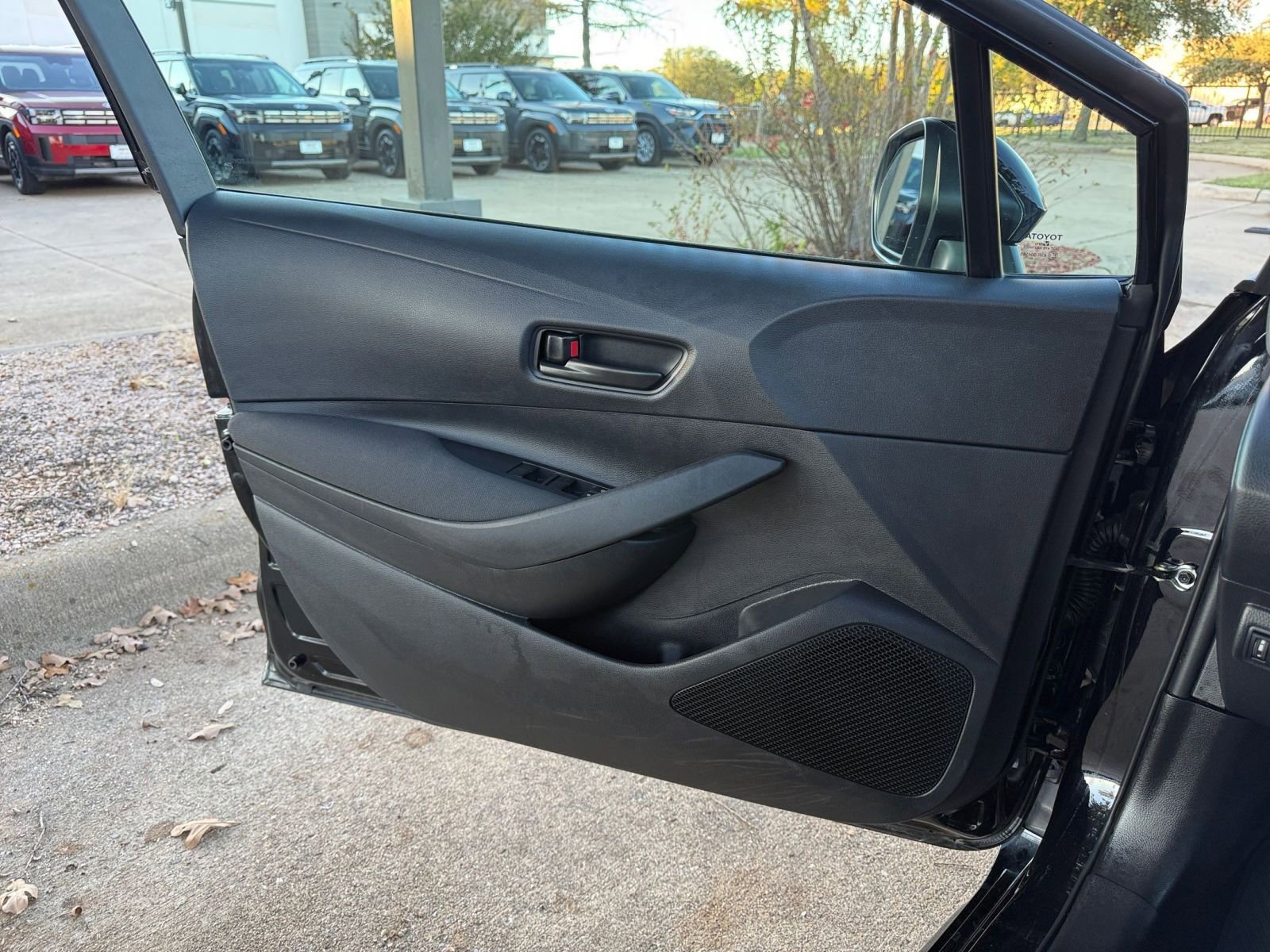 Thumbnail: 2025 Toyota Corolla - 20