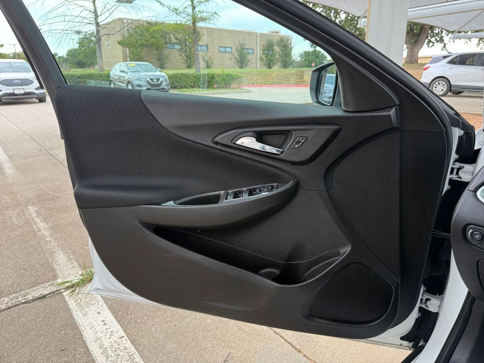 Thumbnail: 2024 Chevrolet Malibu - 20