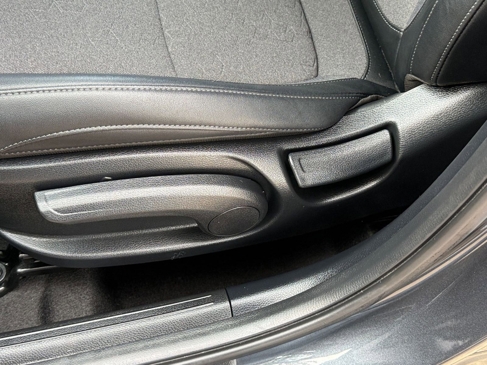 Thumbnail: 2025 Kia Seltos - 23