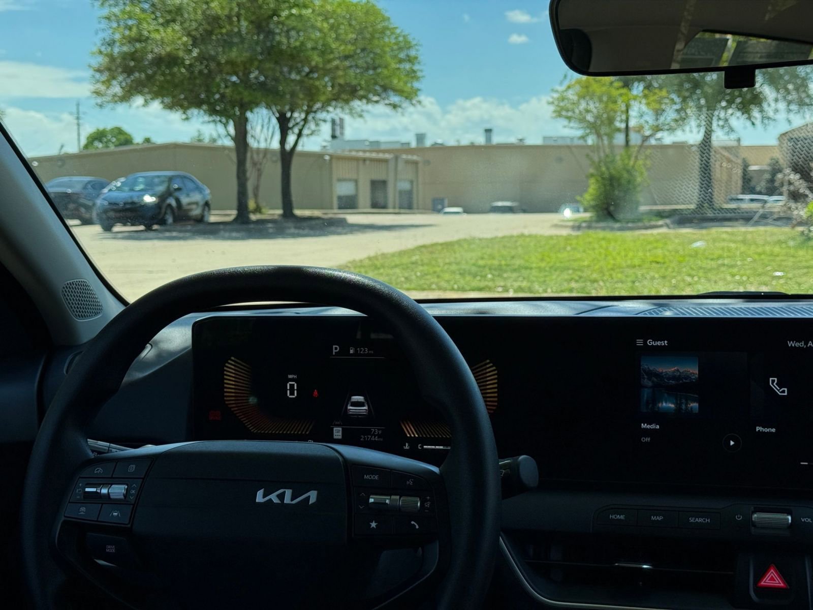 Thumbnail: 2025 Kia K4 - 35