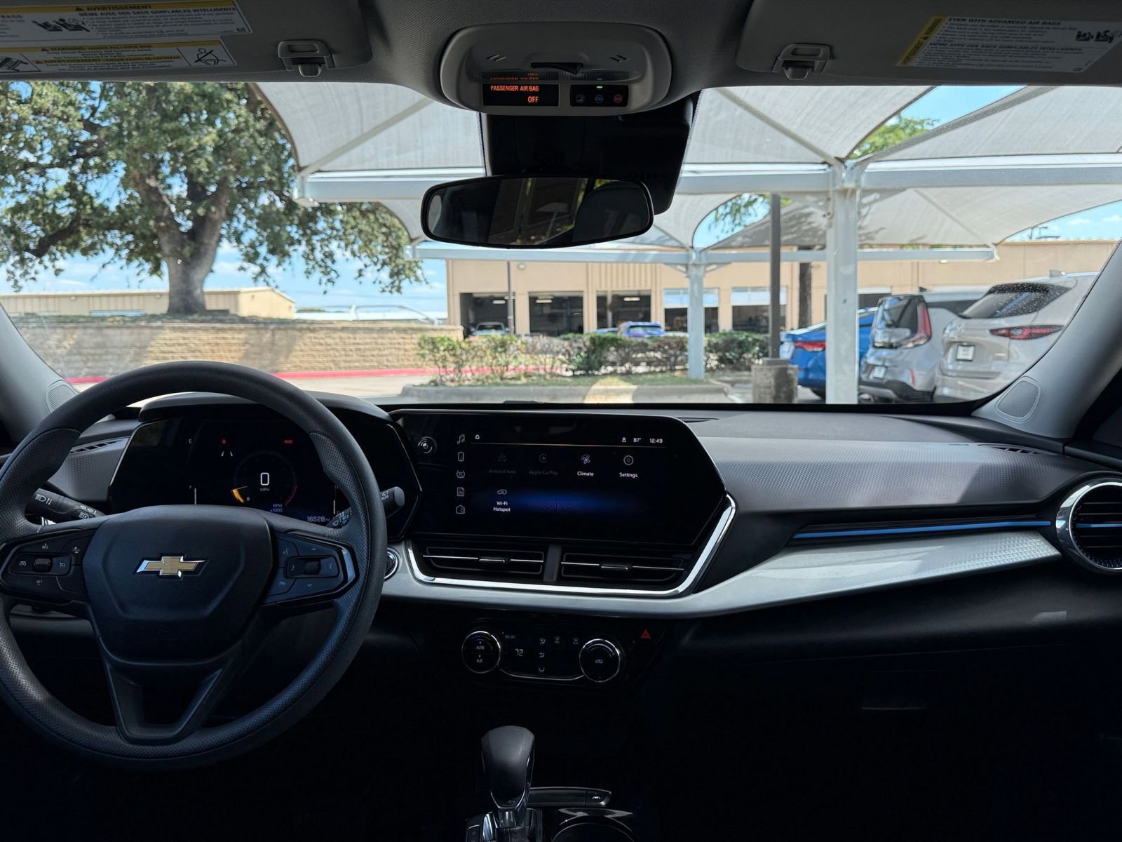 Thumbnail: 2025 Chevrolet Trax - 33