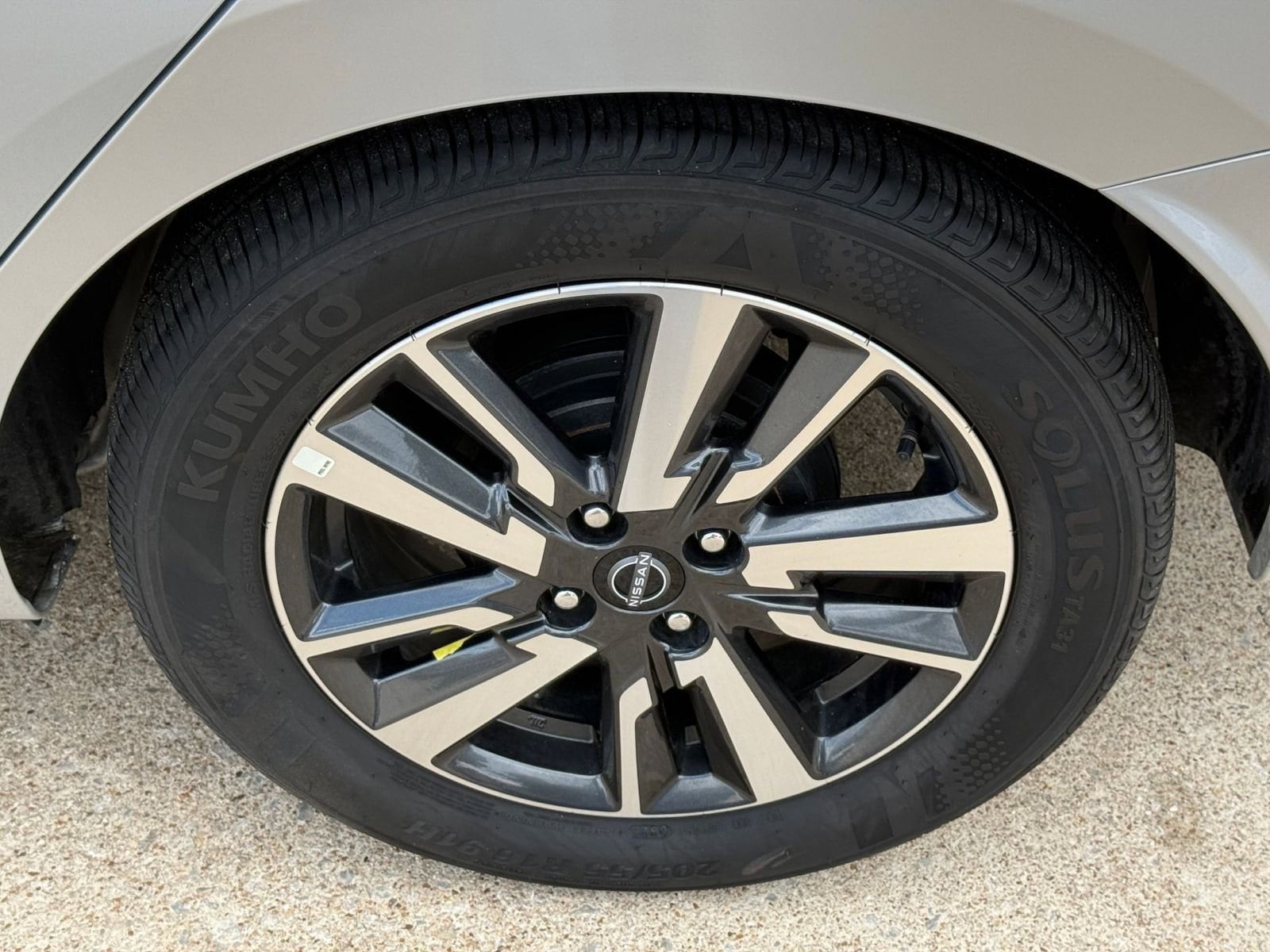 Thumbnail: 2025 Nissan Versa - 30