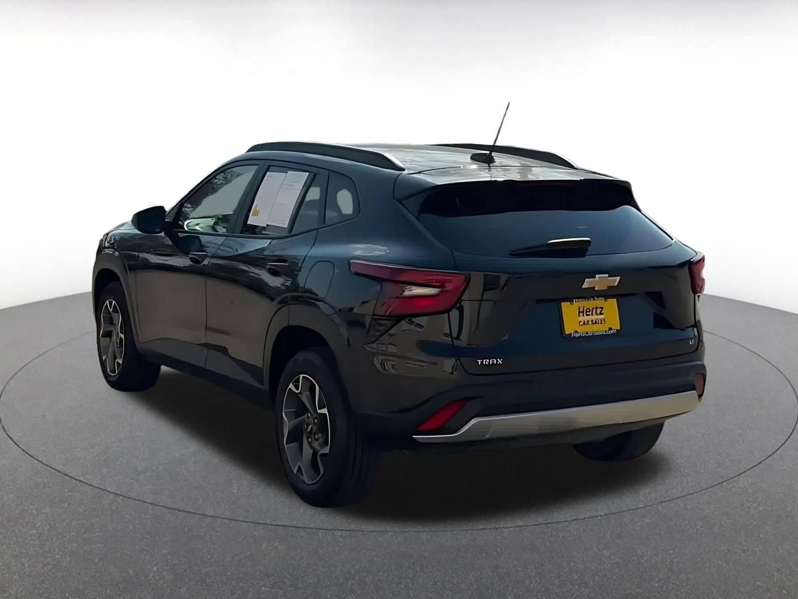 Thumbnail: 2025 Chevrolet Trax - 10