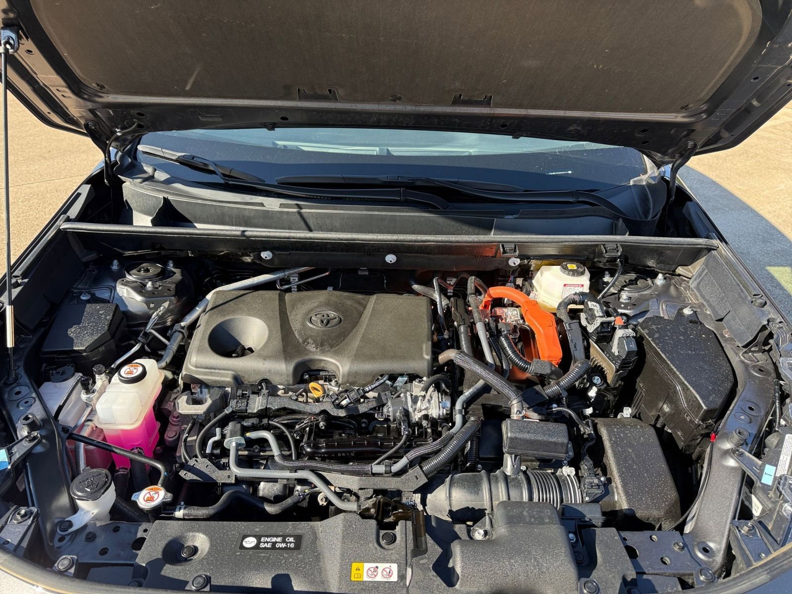 Thumbnail: 2025 Toyota RAV4 - 33