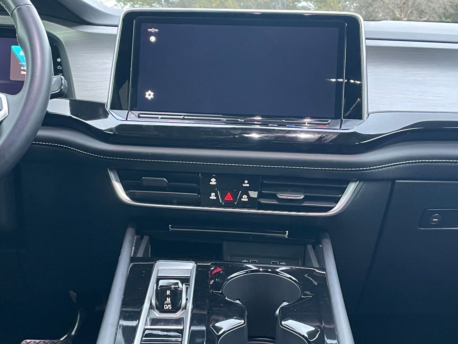 Thumbnail: 2025 Volkswagen Atlas - 18