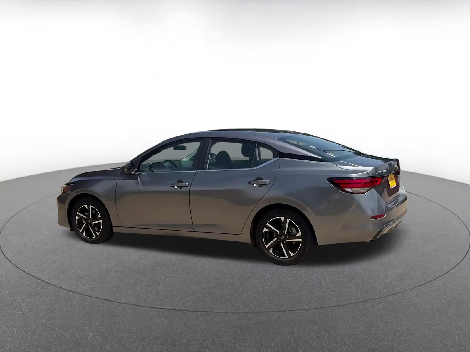 Thumbnail: 2025 Nissan Sentra - 10