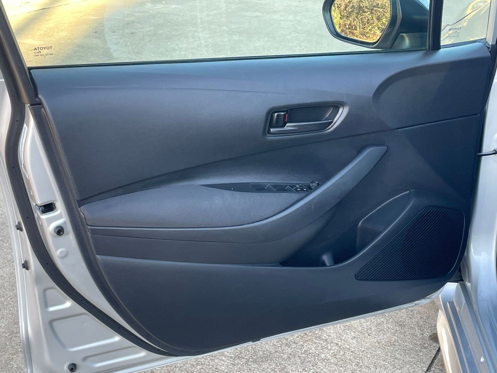 Thumbnail: 2025 Toyota Corolla - 20