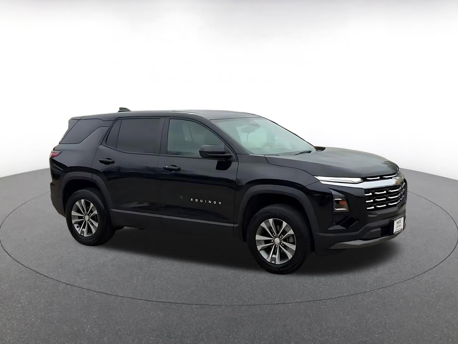 Thumbnail: 2025 Chevrolet Equinox - 2