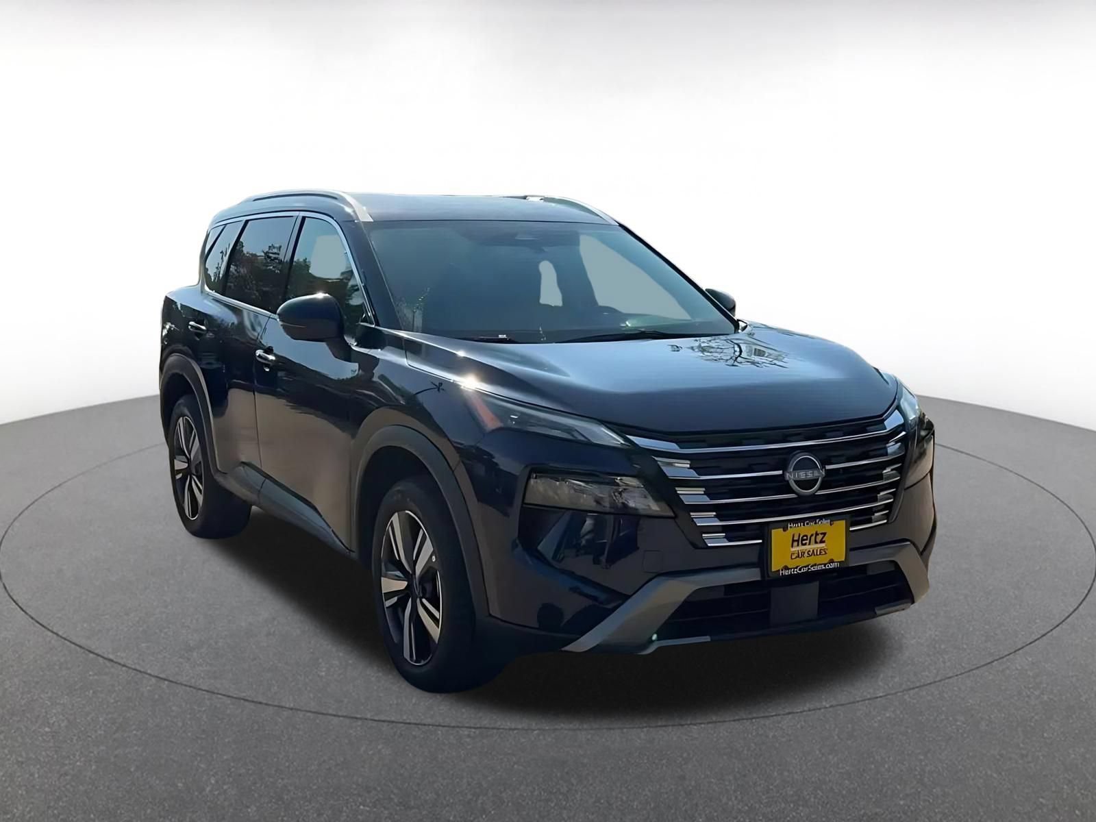 Thumbnail: 2026 Nissan Rogue - 3