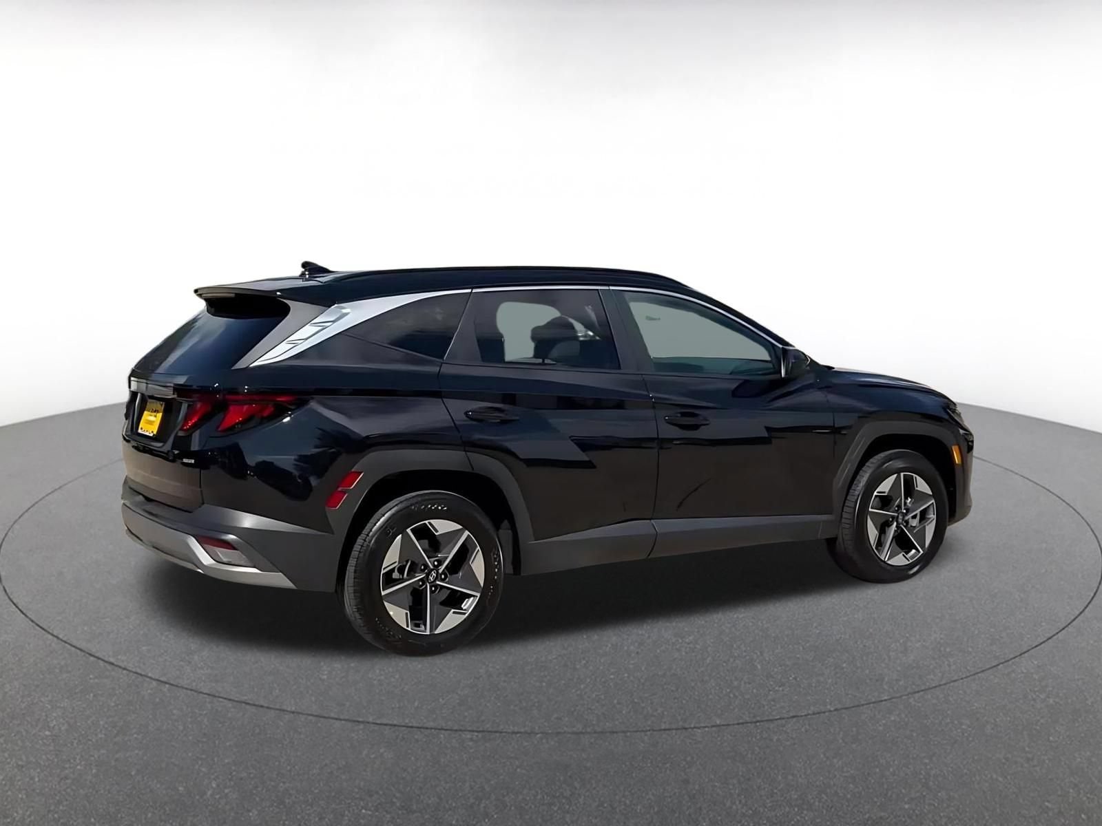 Thumbnail: 2026 Hyundai Tucson - 14