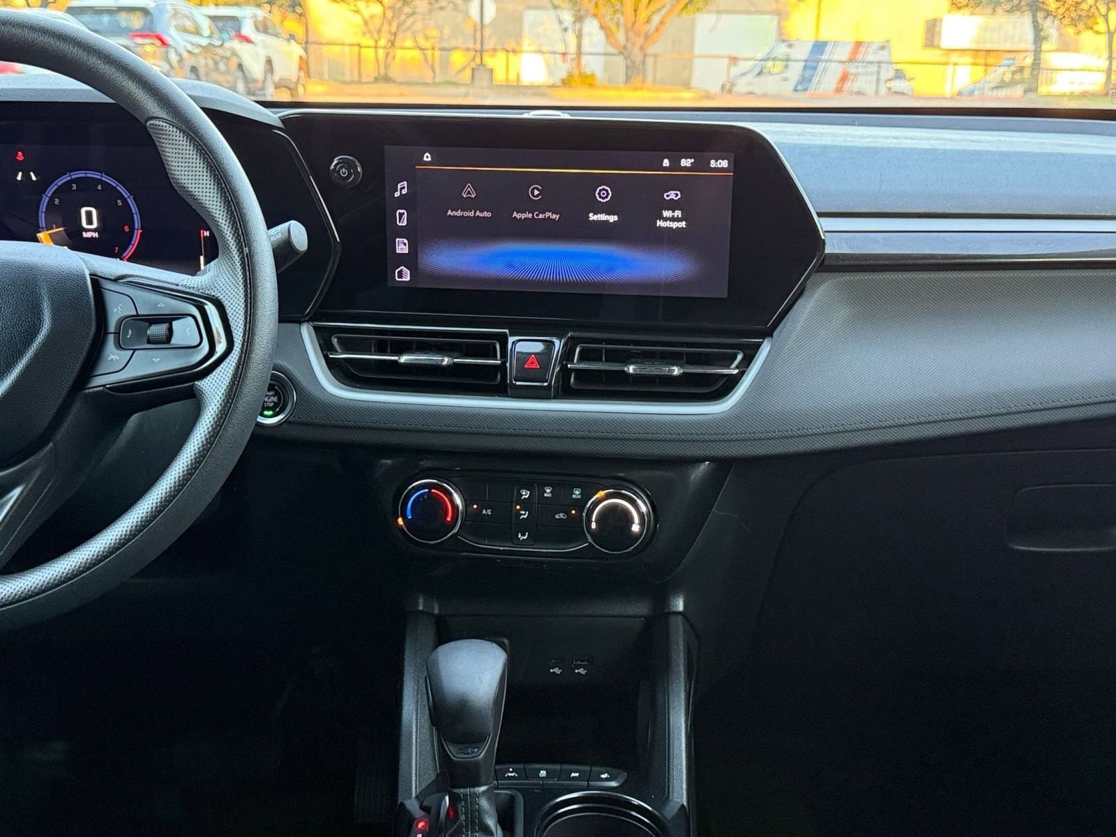 Thumbnail: 2025 Chevrolet TrailBlazer - 18