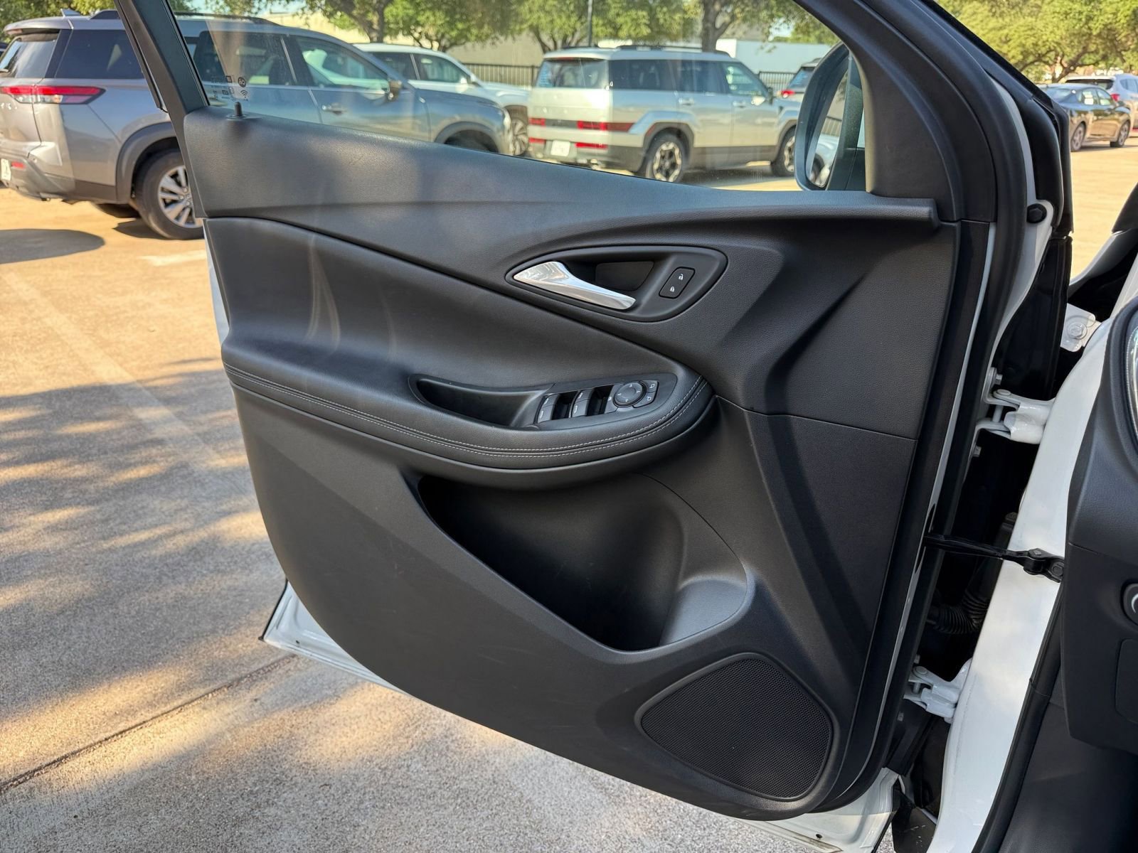 Thumbnail: 2025 Buick Encore GX - 18