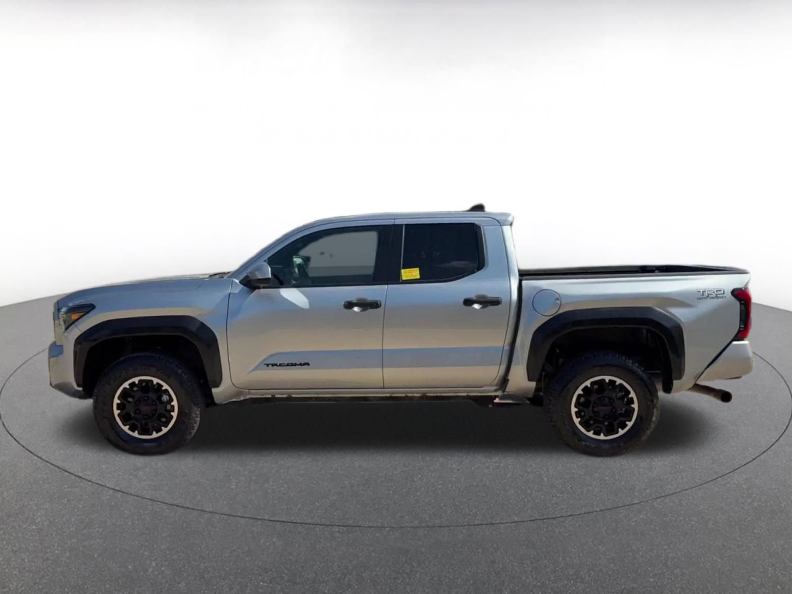 Thumbnail: 2024 Toyota Tacoma - 9