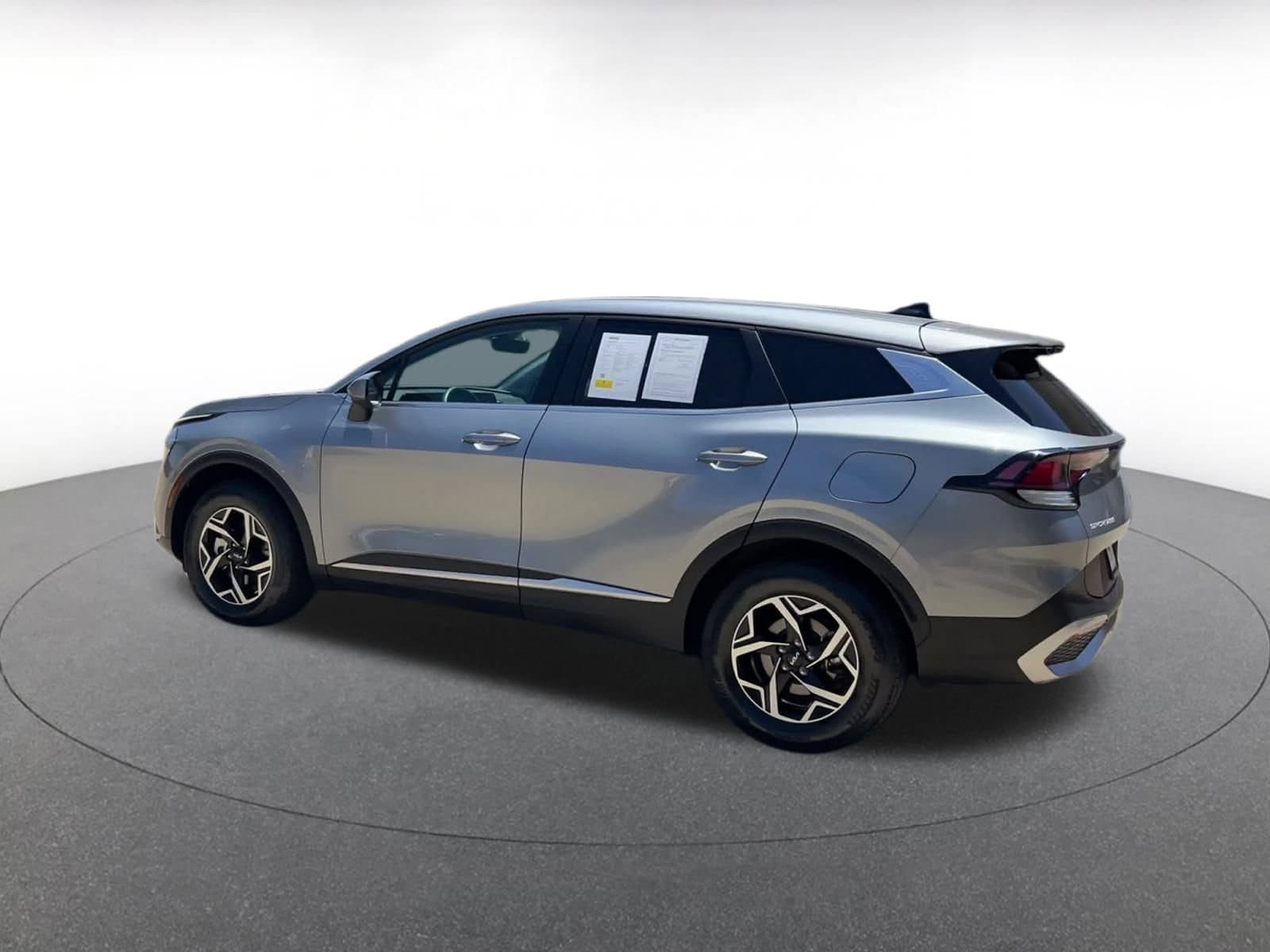 Thumbnail: 2024 Kia Sportage - 10