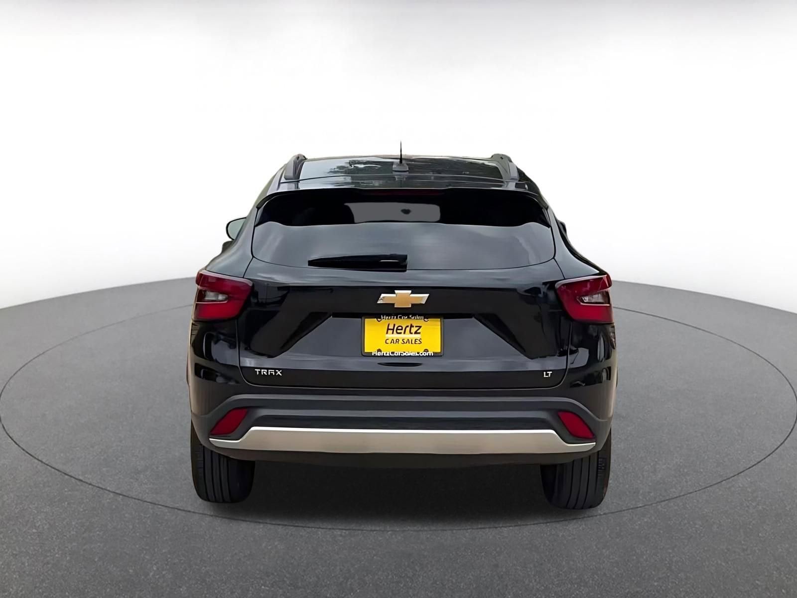 Thumbnail: 2025 Chevrolet Trax - 12