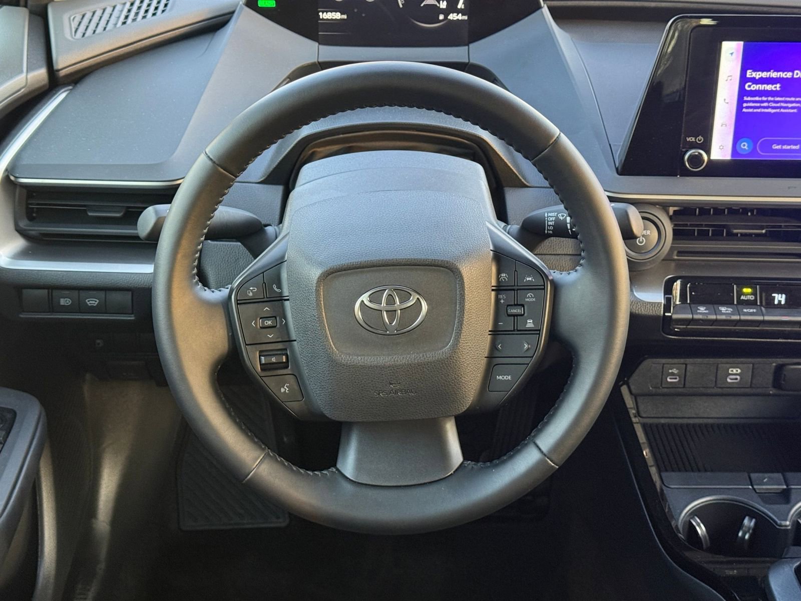 Thumbnail: 2025 Toyota Prius - 28