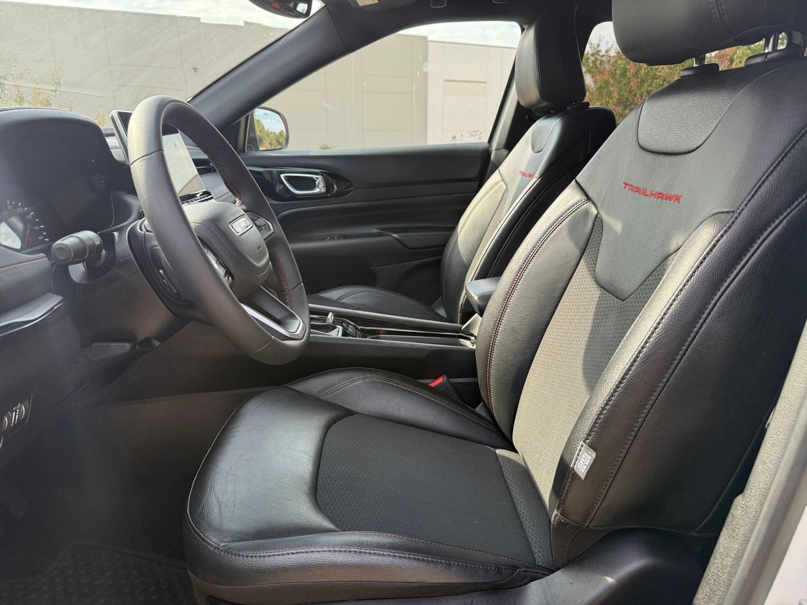 Thumbnail: 2025 Jeep Compass - 27