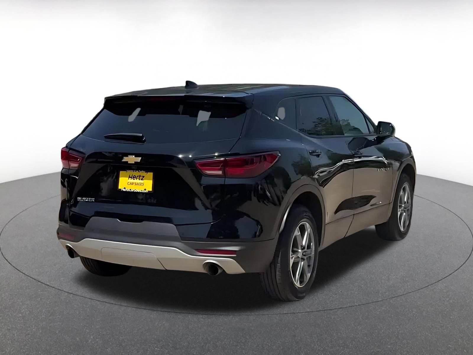 Thumbnail: 2026 Chevrolet Blazer - 15