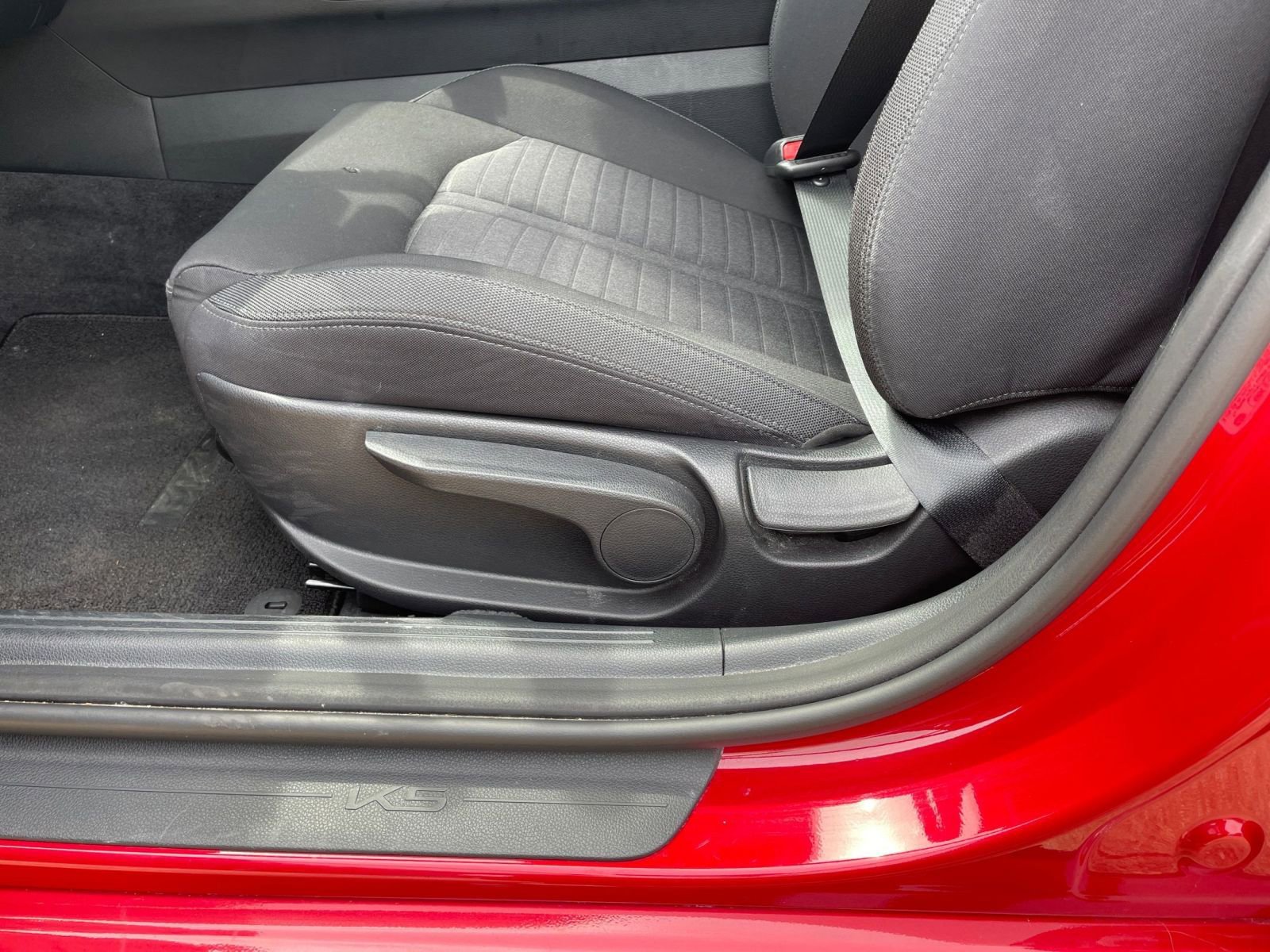 Thumbnail: 2025 Kia K5 - 23