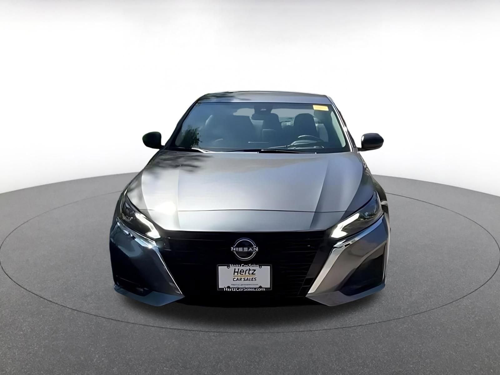 Thumbnail: 2025 Nissan Altima - 4