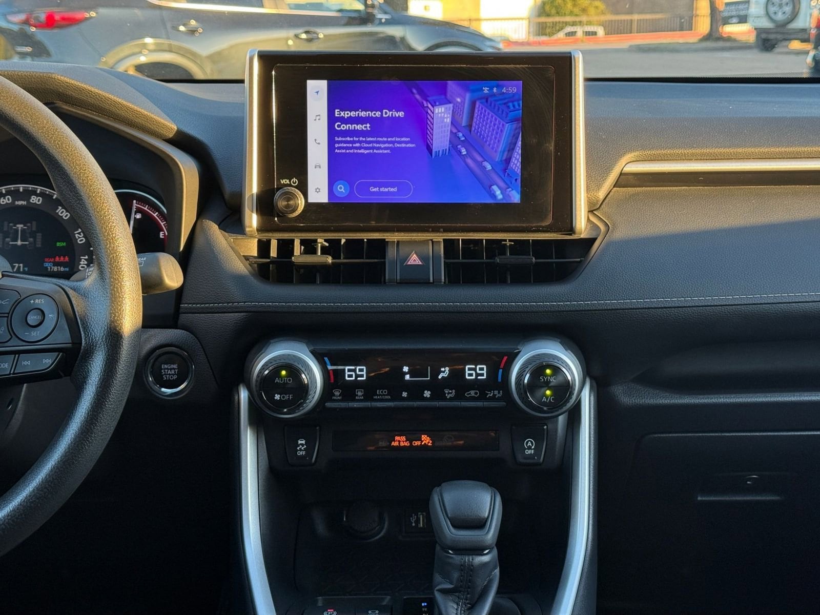 Thumbnail: 2025 Toyota RAV4 - 18