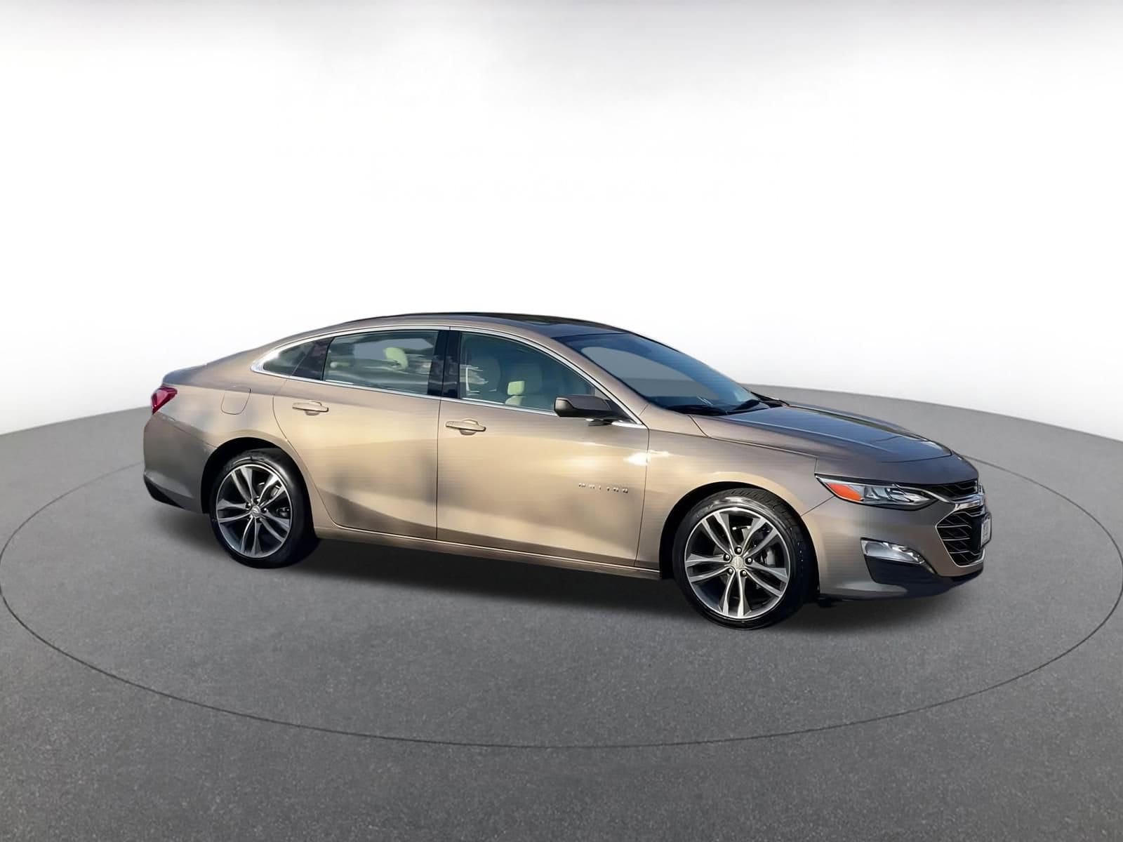 Thumbnail: 2024 Chevrolet Malibu - 2