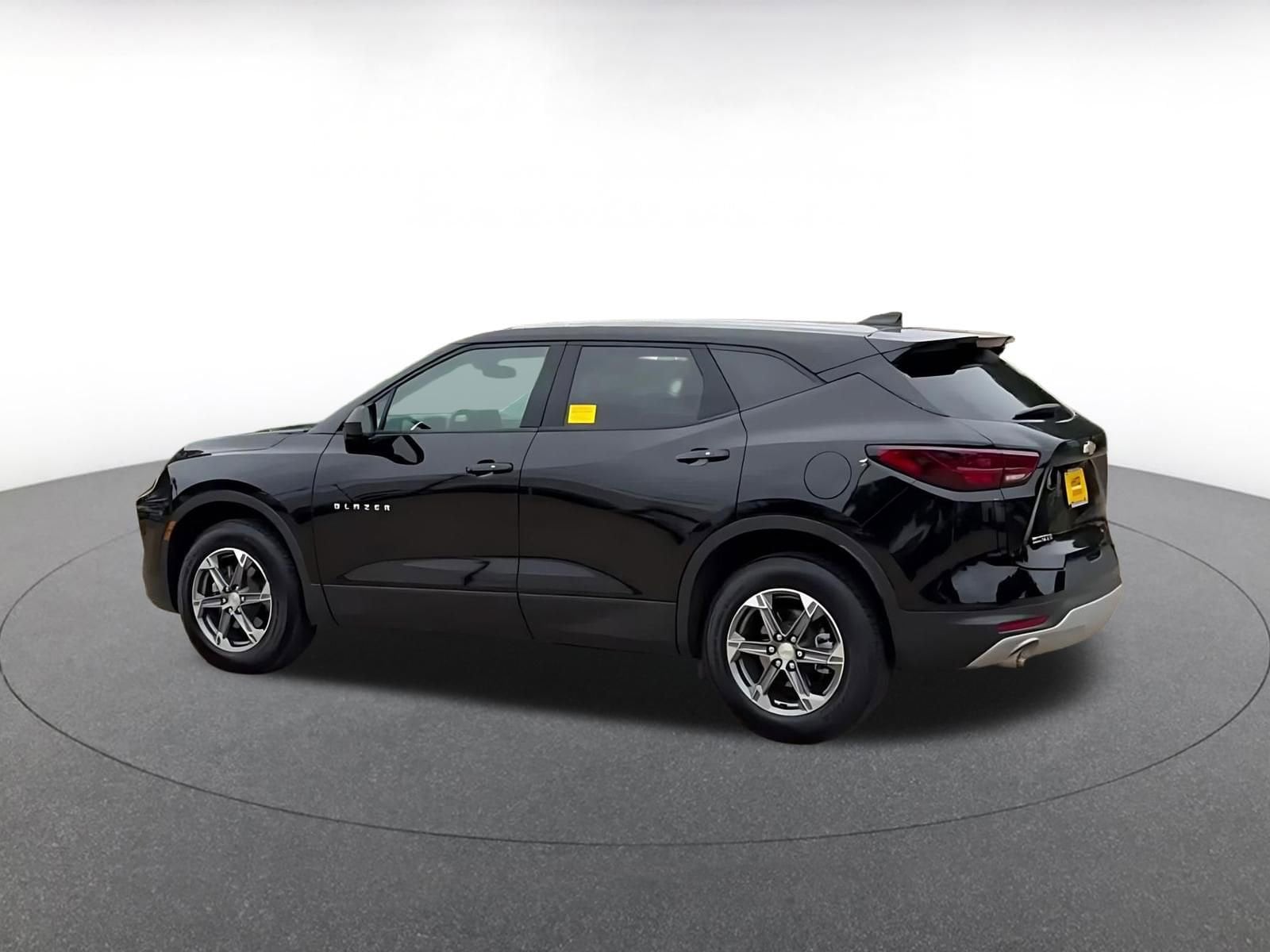 Thumbnail: 2025 Chevrolet Blazer - 10
