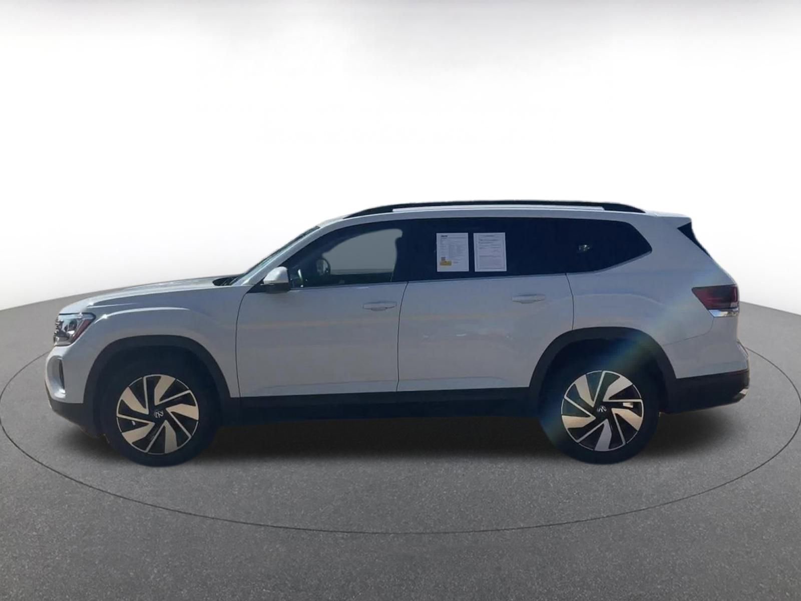 Thumbnail: 2025 Volkswagen Atlas - 9