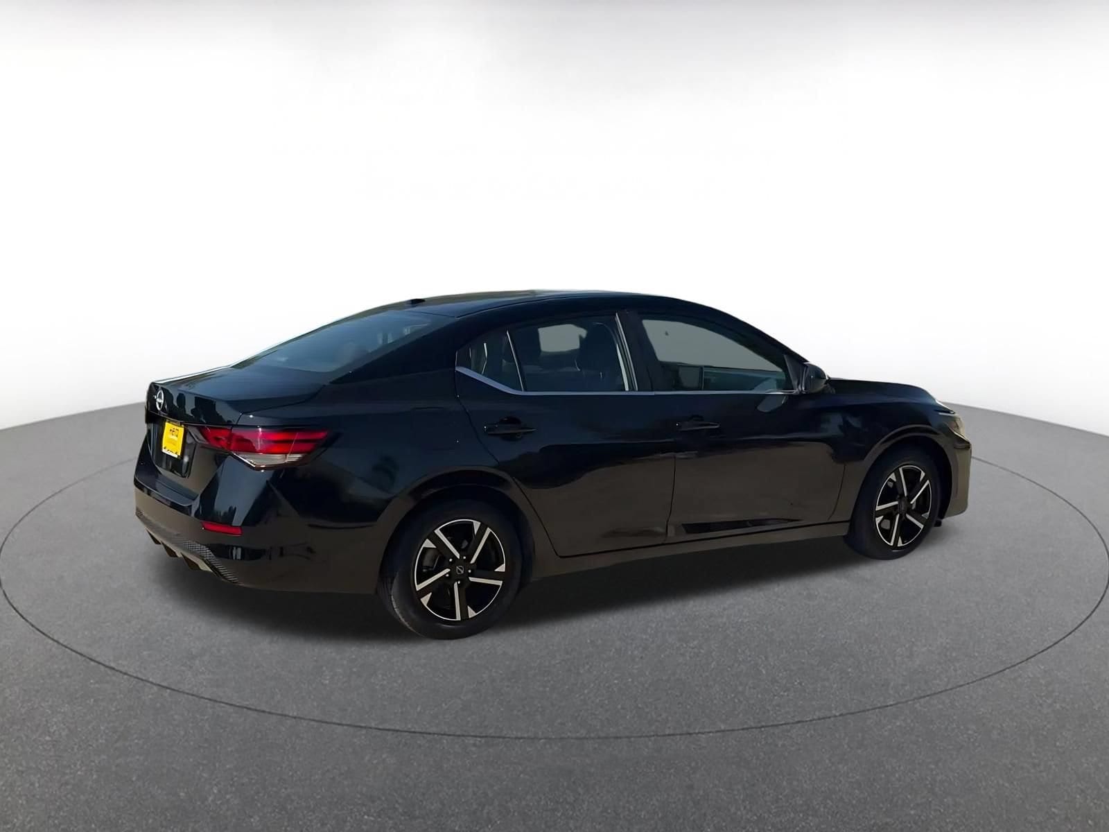 Thumbnail: 2025 Nissan Sentra - 14