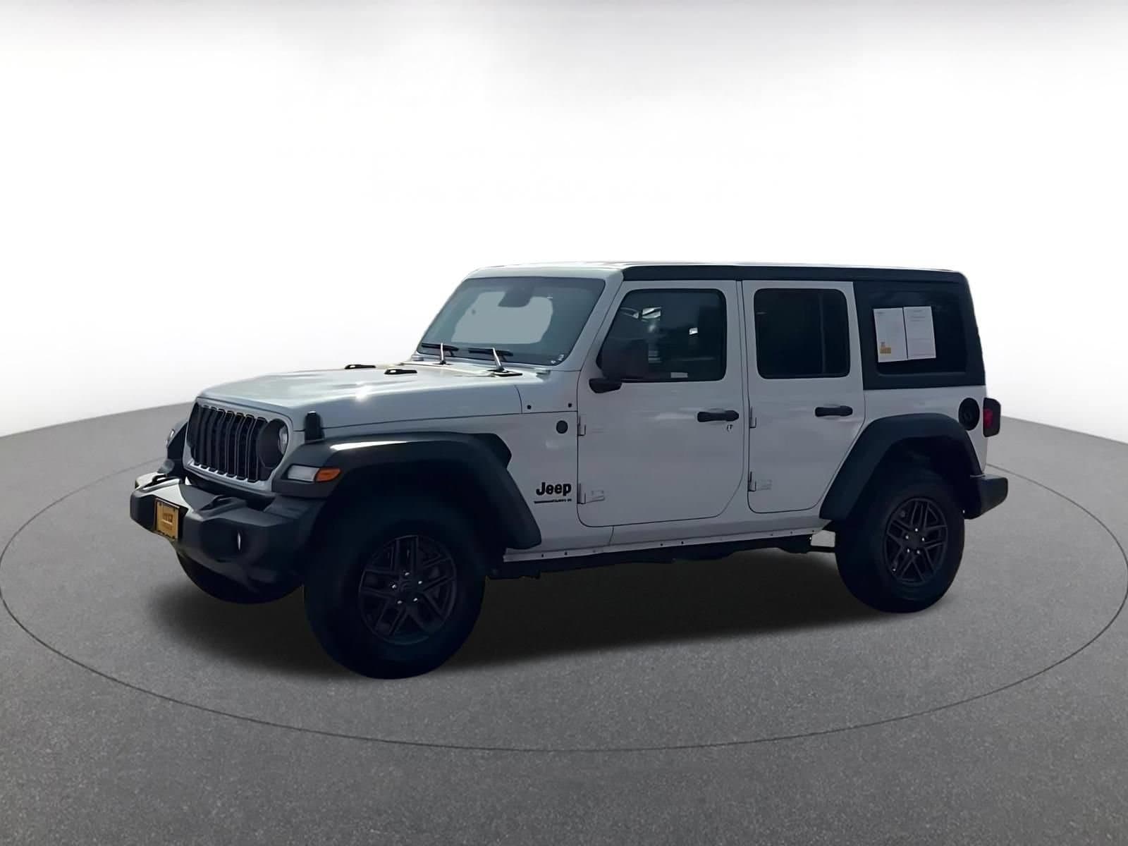 Thumbnail: 2025 Jeep Wrangler - 8