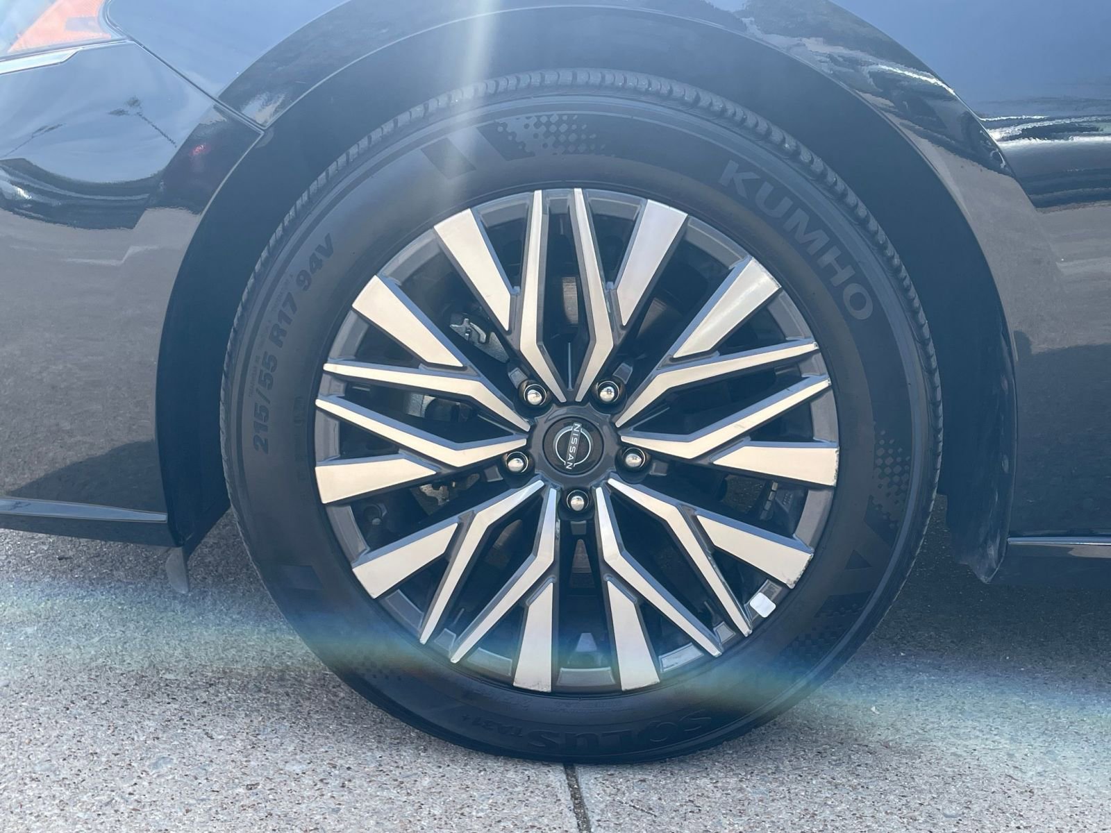 Thumbnail: 2025 Nissan Altima - 31