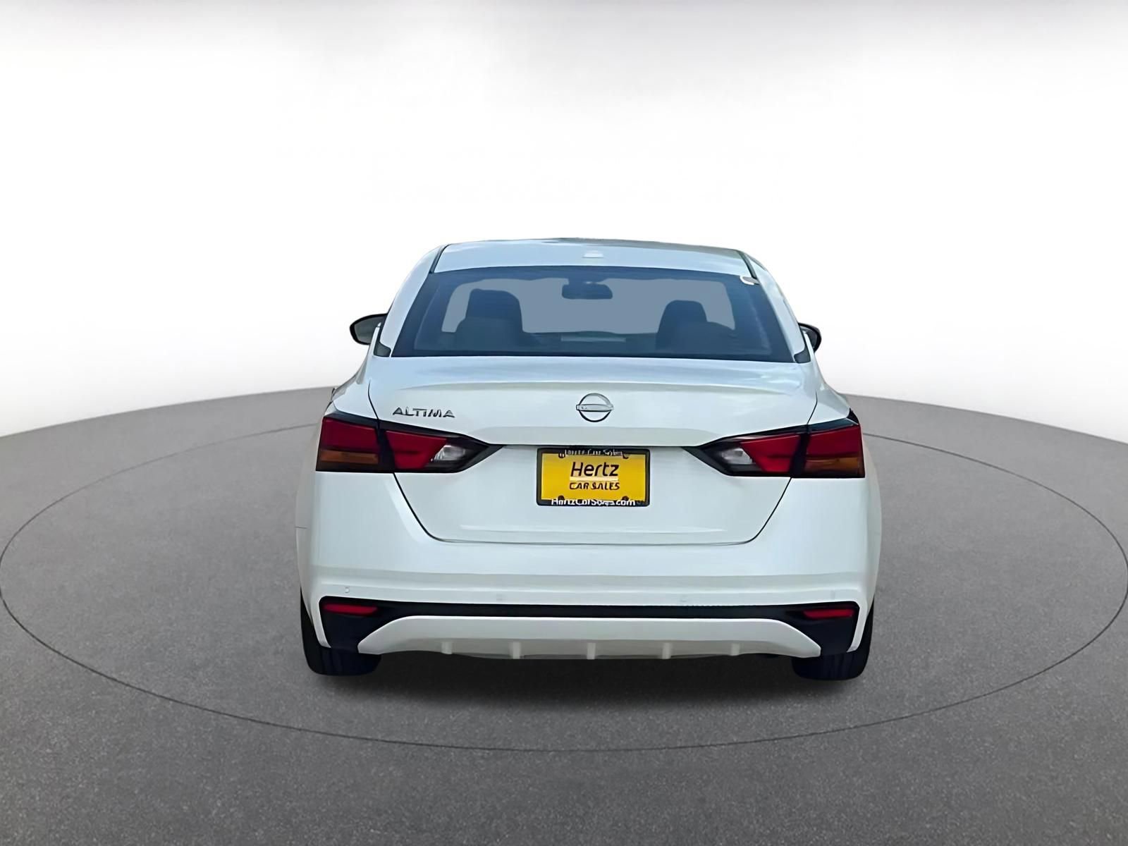 Thumbnail: 2025 Nissan Altima - 12