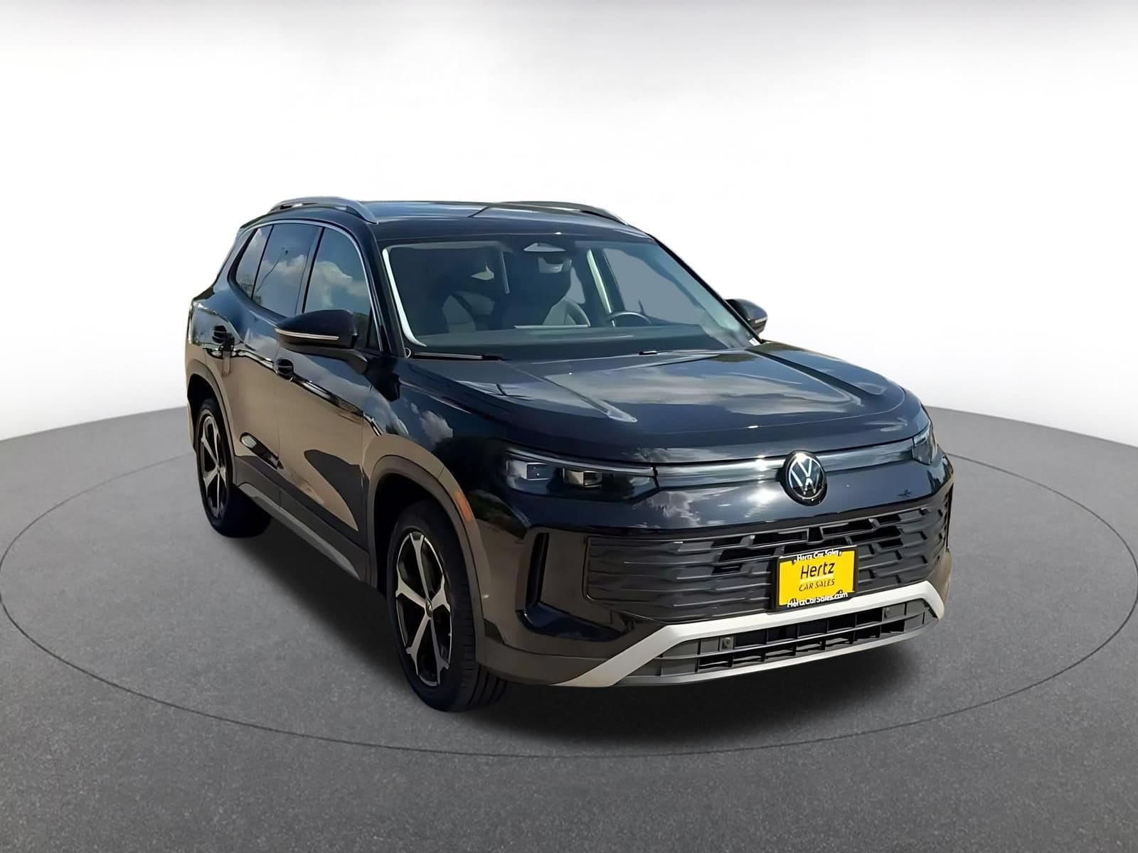 Thumbnail: 2026 Volkswagen Tiguan - 3