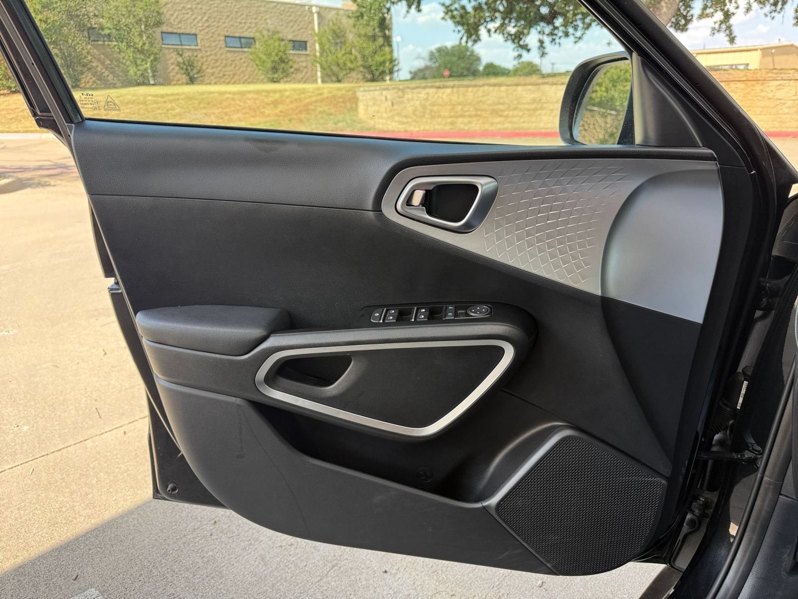 Thumbnail: 2025 Kia Soul - 18