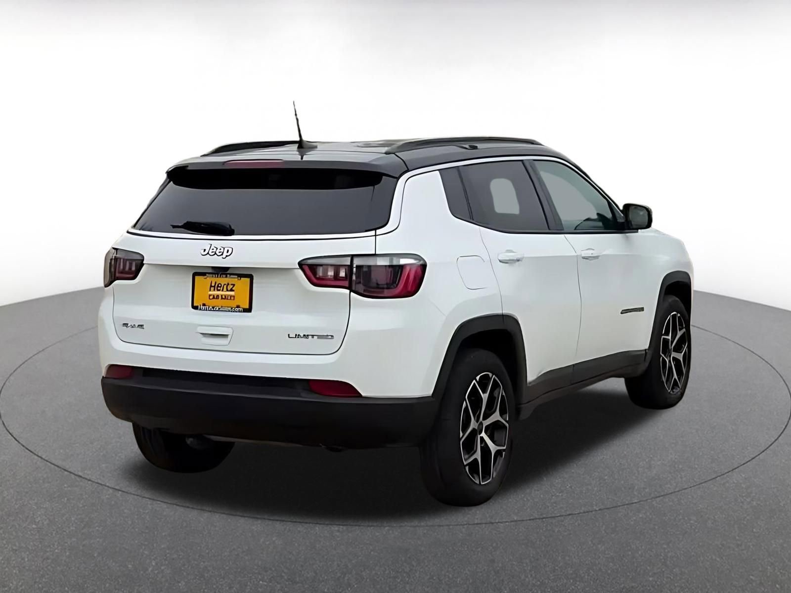 Thumbnail: 2025 Jeep Compass - 15